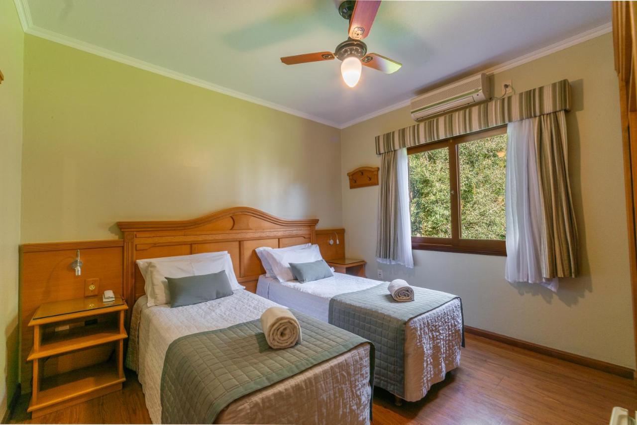 Standard Double Room,1393828949:JPEG